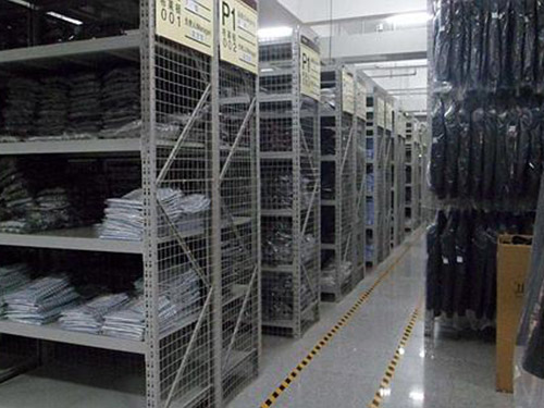 與同在寧鄉的忘不了服飾有限公司達成長期合同意向