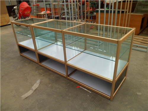 鈦合金展柜
